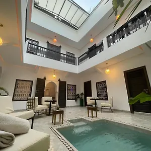 3* Bed & Breakfast Awatif Le 36